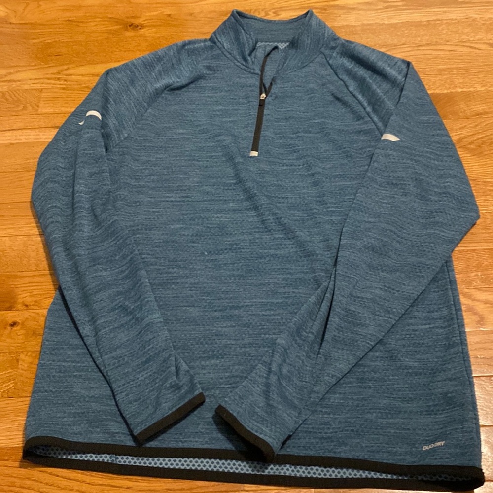 C9 running pullover